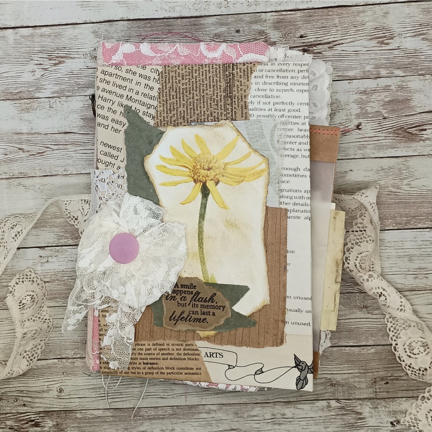 Pink Embellished Junk Journal: Flowers, Birds and Butterflies (Lifetime)