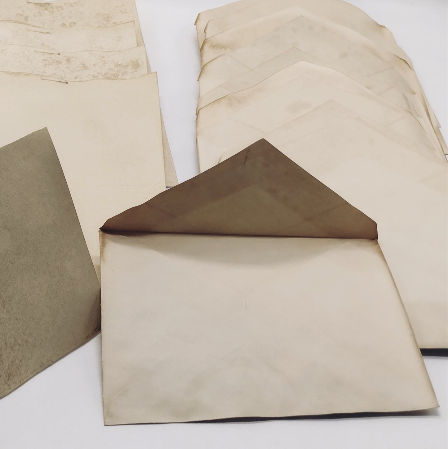 10 Coffee Stained Cards and Envelopes, Coffee Dyed Invitations